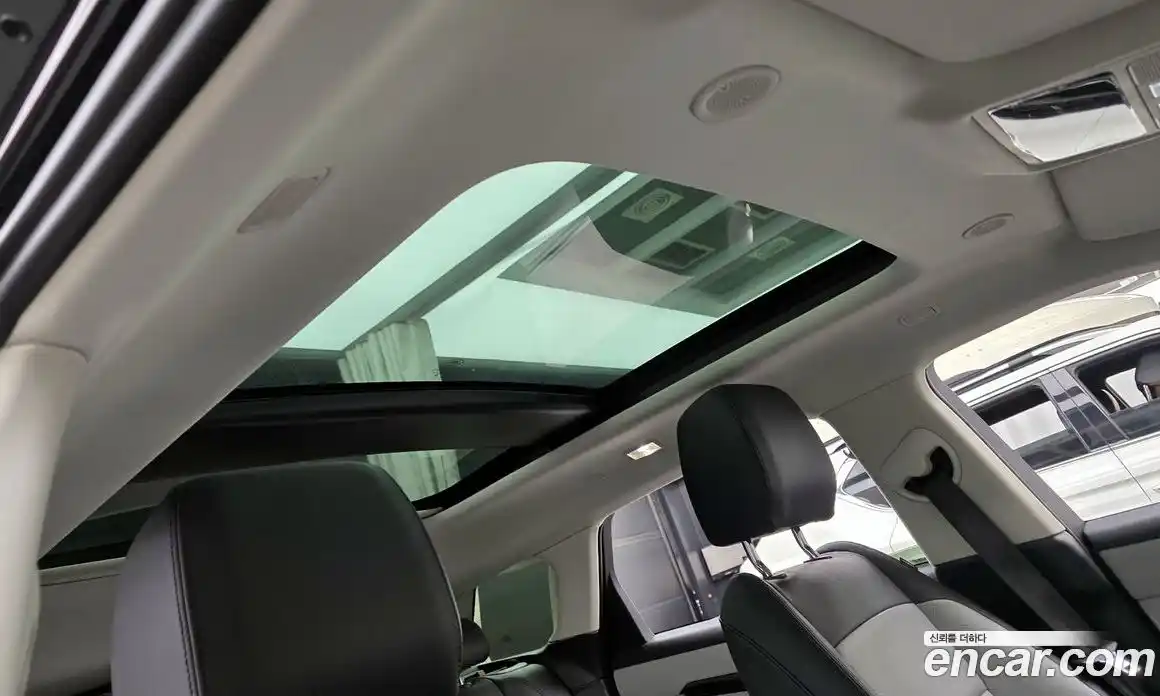 Land Rover Range-Rover Evoque 2024 2.0 Автомат в Москве № 165933, фото 20