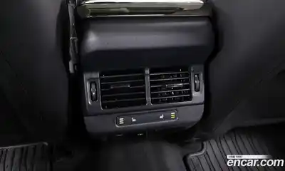 Land Rover Range-Rover Evoque 2024 2.0 Автомат в Москве № 165933, миниатюра 4