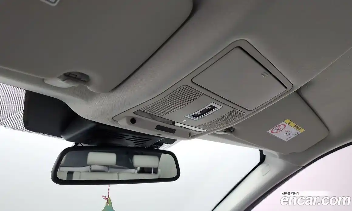 Land Rover Discovery Sport 2017 2.0 Автомат в Москве № 165975, фото 10