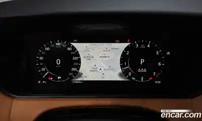 Land Rover Range-Rover Velar 2021 3.0 Автомат в Москве № 166228, миниатюра 5