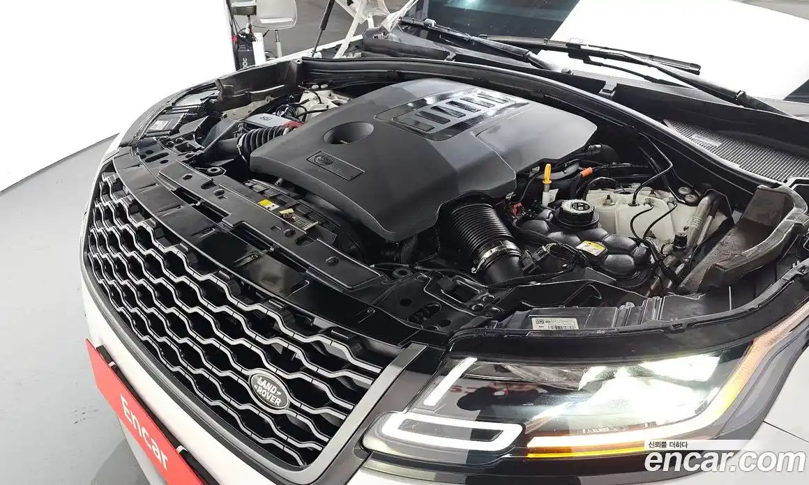 Land Rover Range-Rover Velar 2021 3.0 Автомат в Москве № 166228, фото 7