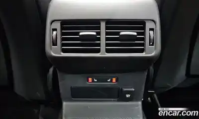 Land Rover Range-Rover Velar 2021 3.0 Автомат в Москве № 166228, миниатюра 9