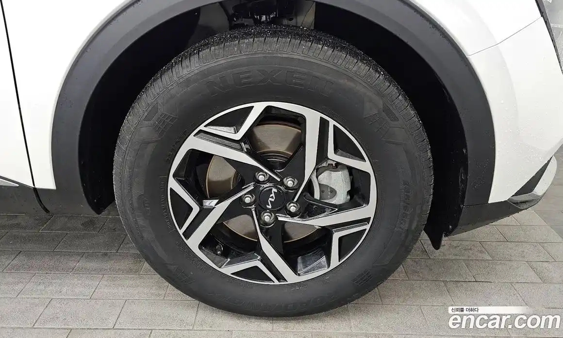 Kia Sportage 2022 1.6 Автомат в Москве № 16661, фото 17