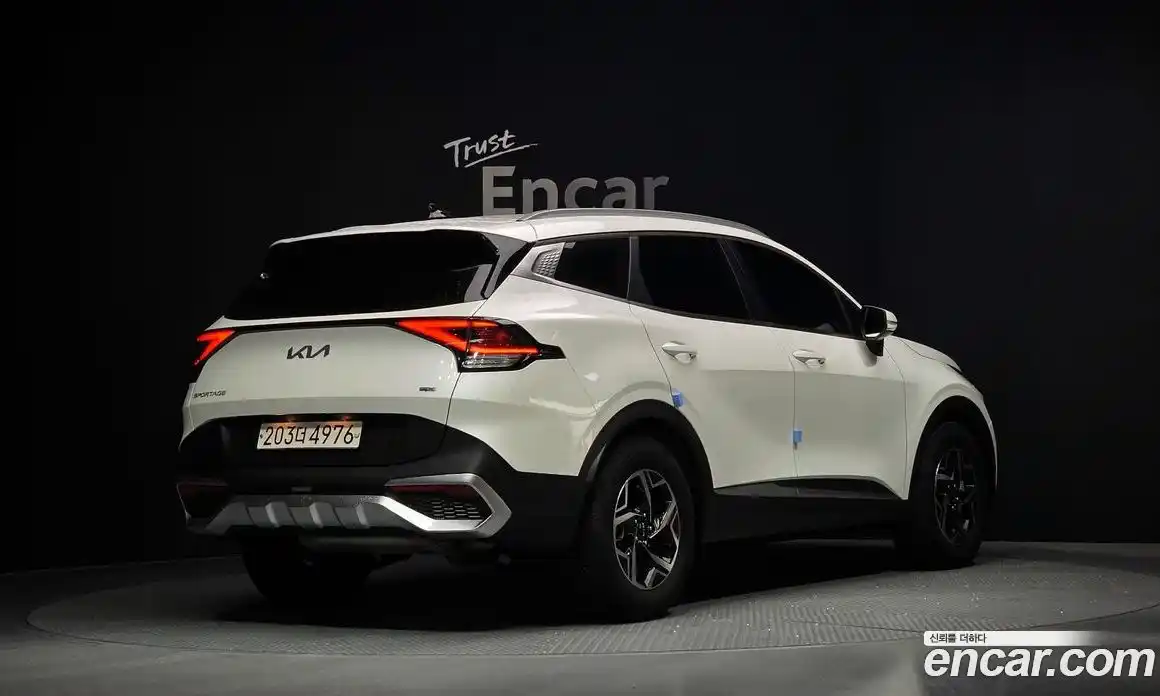 Kia Sportage 2022 1.6 Автомат в Москве № 16661, фото 18