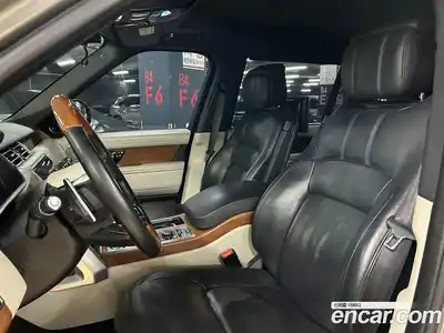 Land Rover Range-Rover 2019 4.4 Автомат в Москве № 166785, миниатюра 12