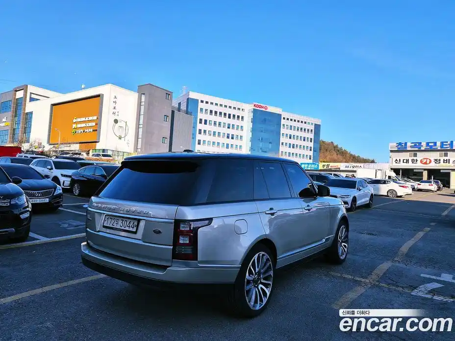 Land Rover Range-Rover 2014 4.4 Автомат в Москве № 166866, фото 4