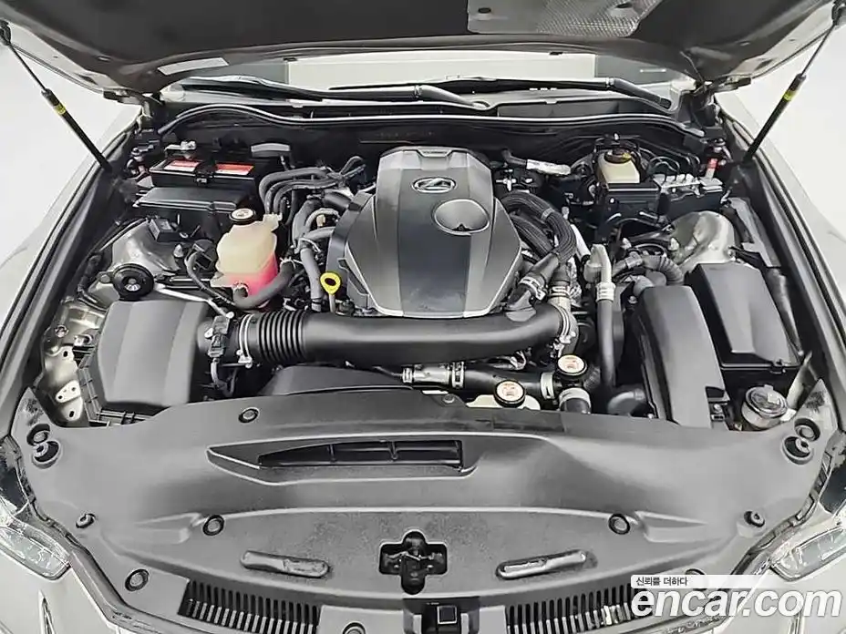 Lexus IS 2018 2.0 Автомат в Москве № 168206, фото 5