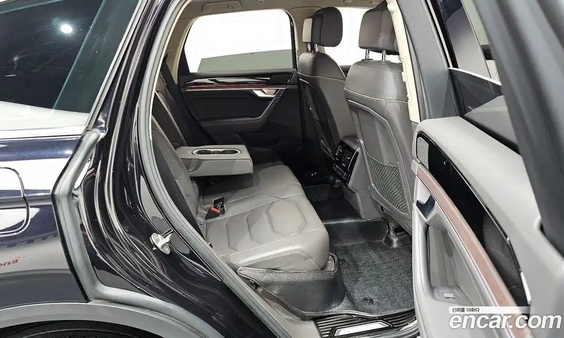 Volkswagen Touareg 2020 3.0 Автомат в Москве № 168739, фото 12