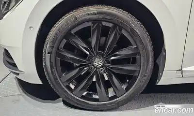 Volkswagen Arteon 2019 2.0 Автомат в Москве № 168836, миниатюра 8