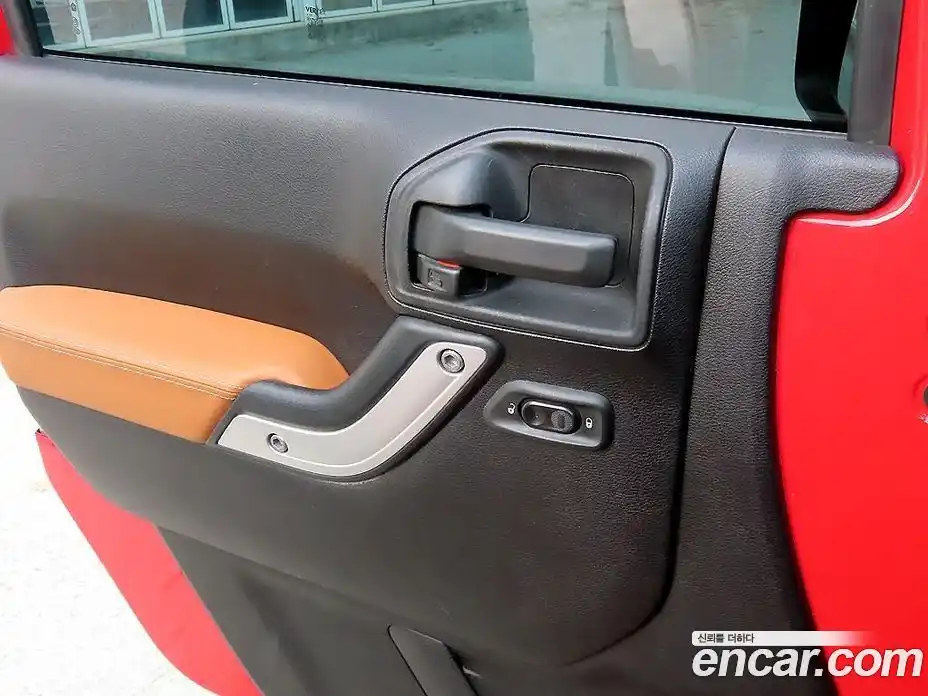 Jeep Wrangler 2012 2.8 Автомат в Москве № 170108, фото 11