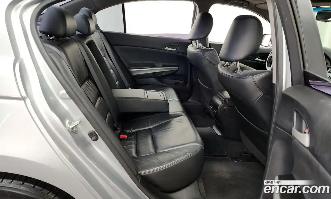 Honda Accord 2010 3.5 Автомат в Москве № 170527, фото 8