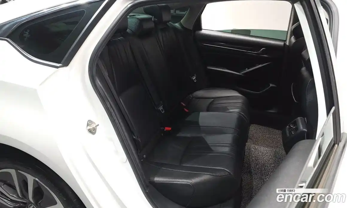 Honda Accord 2019 2.0 Автомат в Москве № 170637, фото 13