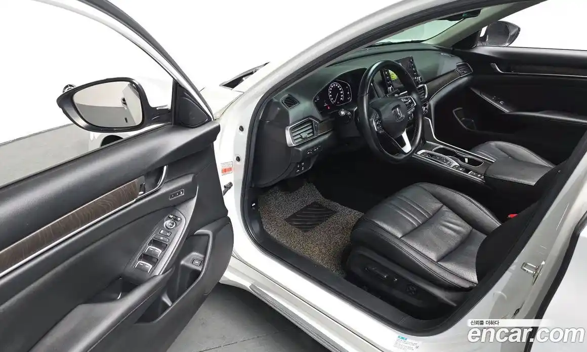 Honda Accord 2019 2.0 Автомат в Москве № 170637, фото 14