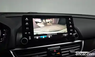 Honda Accord 2019 2.0 Автомат в Москве № 170637, миниатюра 6