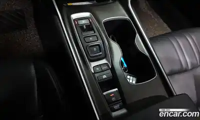 Honda Accord 2019 2.0 Автомат в Москве № 170637, миниатюра 10