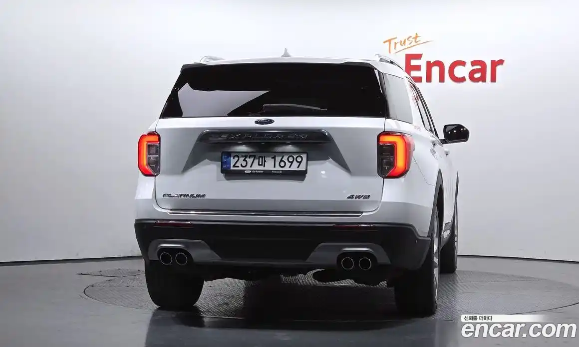 Ford Explorer 2021 3.0 Автомат в Москве № 170838, фото 4