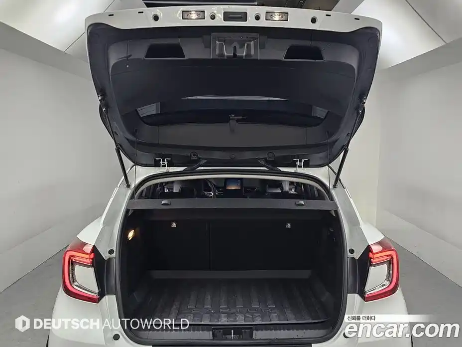 Renault Captur 2021 1.3 Автомат в Москве № 176123, фото 20