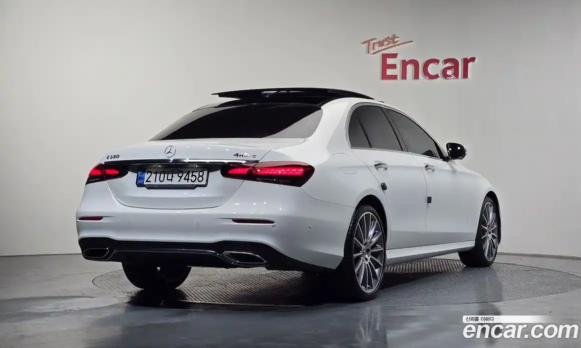 Mercedes-Benz E-Class 2022 2.0 Автомат в Москве № 177877, фото 15