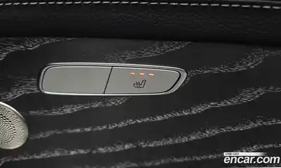 Mercedes-Benz E-Class 2022 2.0 Автомат в Москве № 177877, миниатюра 3