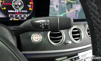 Mercedes-Benz E-Class, 2017