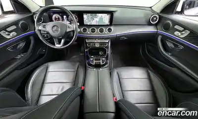 Mercedes-Benz E-Class 2017 2.0 Автомат в Москве № 180154, миниатюра 2