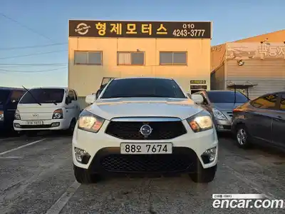 SsangYong Korando 2014 2.0 Автомат в Москве № 182524, миниатюра 3
