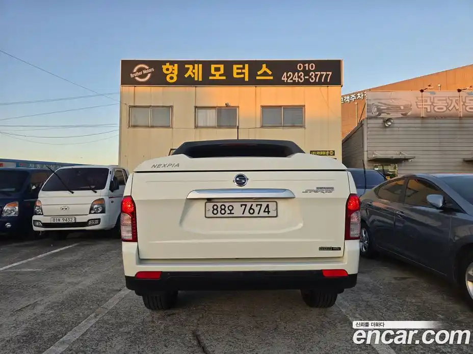 SsangYong Korando 2014 2.0 Автомат в Москве № 182524, фото 4