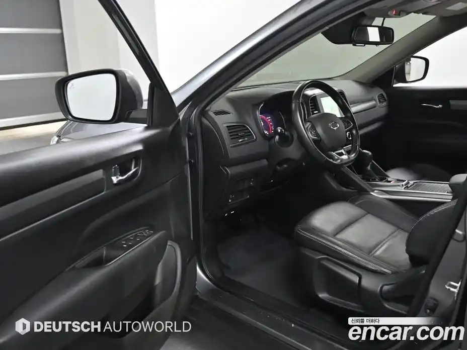 Renault QM6 2022 2.0 Автомат в Москве № 185582, фото 11