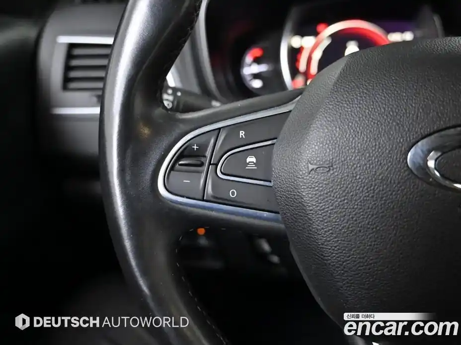 Renault QM6 2022 2.0 Автомат в Москве № 185582, фото 18