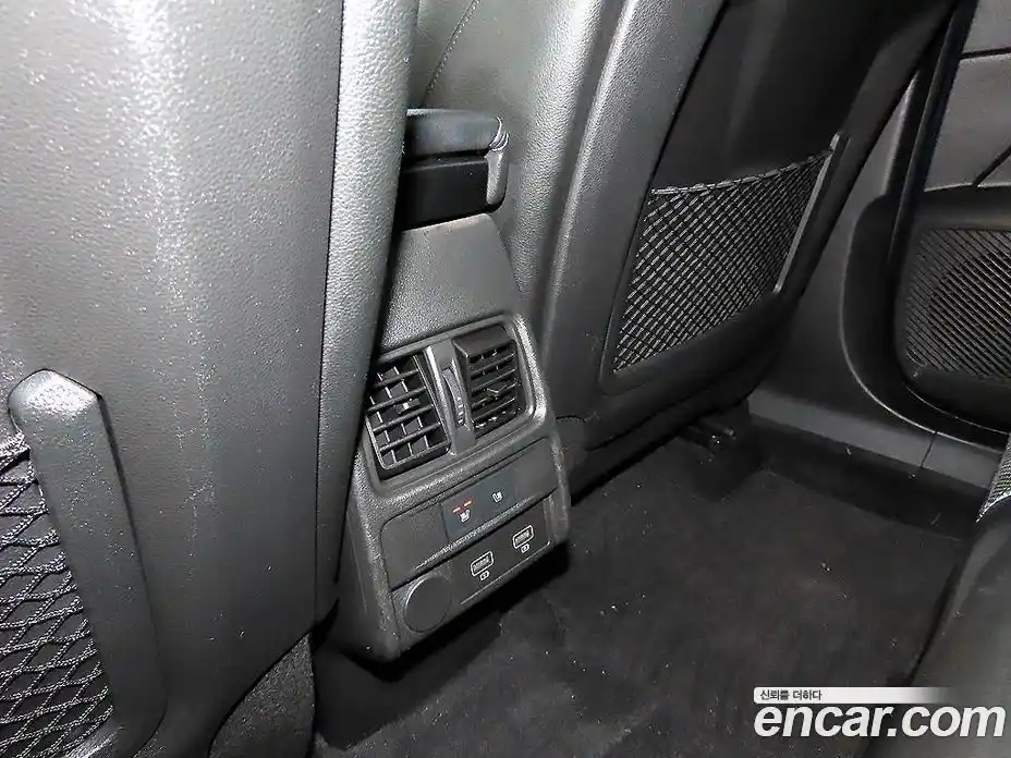 Renault XM3 2020 1.3 Автомат в Москве № 186065, фото 17