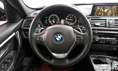 BMW 3-Series 2018 2.0 Автомат в Москве № 191621, миниатюра 12