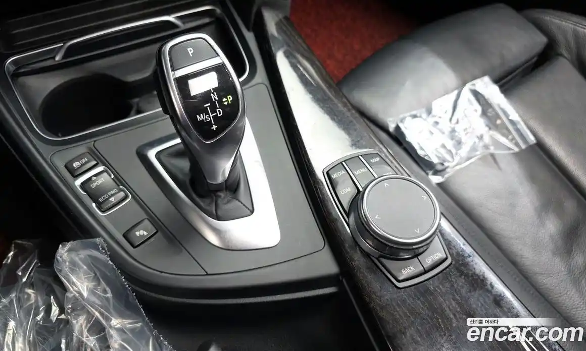 BMW 3-Series 2018 2.0 Автомат в Москве № 191621, фото 20