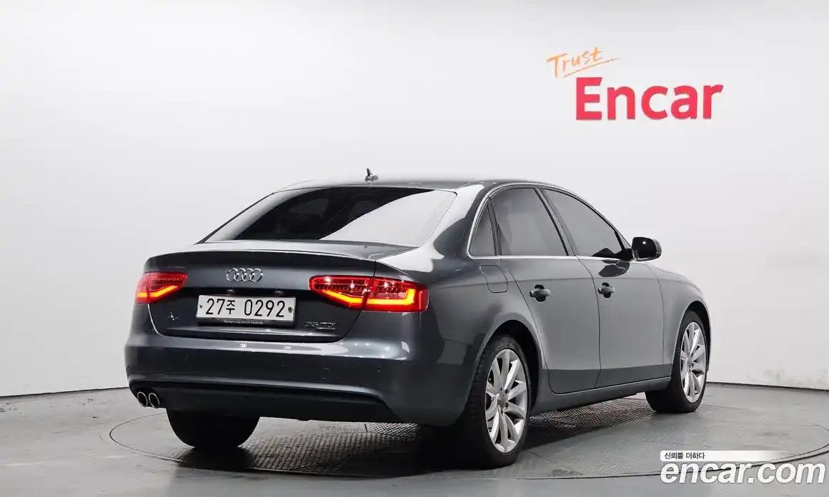 Audi A4 2016 2.0 Автомат в Москве № 192336, фото 2