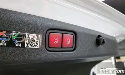 Mercedes-Benz E-Class 2024 2.0 Автомат в Москве № 193931, миниатюра 2