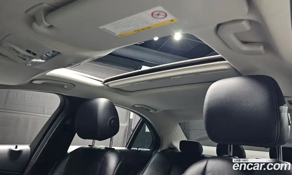 Mercedes-Benz C-Class 2017 2.0 Автомат в Москве № 195347, фото 11