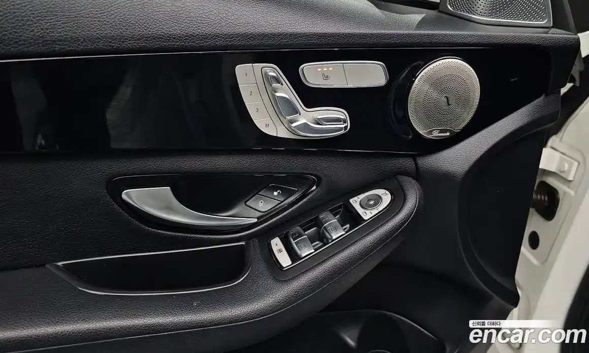 Mercedes-Benz C-Class 2017 2.0 Автомат в Москве № 195347, фото 18