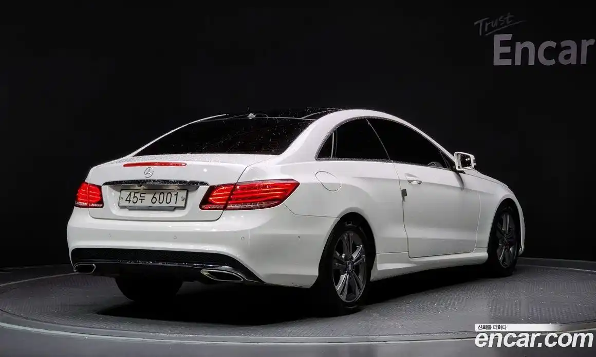 Mercedes-Benz E-Class 2014 2.0 Автомат в Москве № 195513, фото 5
