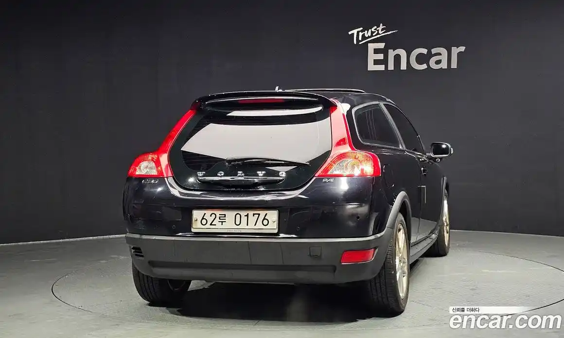 Volvo C30 2010 2.4 Автомат в Москве № 195602, фото 4