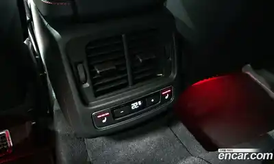 Audi RS e-tron GT 2022 0.1 Автомат в Москве № 195978, миниатюра 9