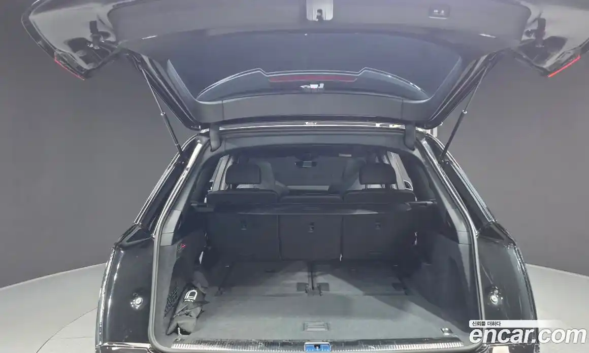 Audi Q7 2022 3.0 Автомат в Москве № 196219, фото 16