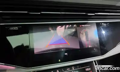 Audi Q7 2022 3.0 Автомат в Москве № 196219, миниатюра 4