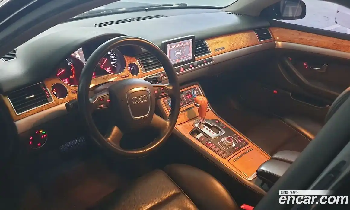 Audi A8 2005 6.0 Автомат в Москве № 196888, фото 13