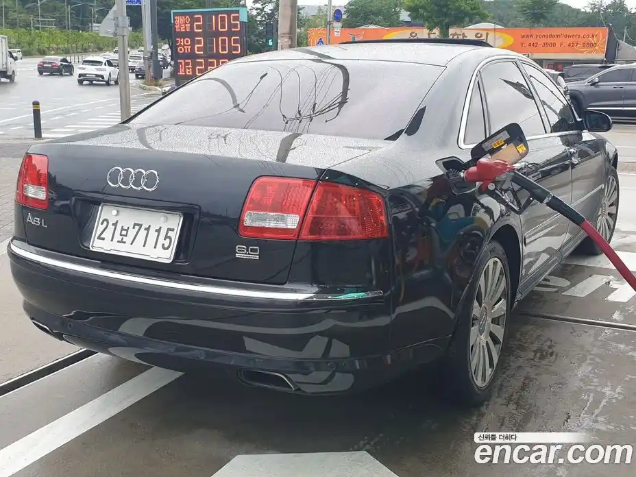 Audi A8 2005 6.0 Автомат в Москве № 196888, фото 18