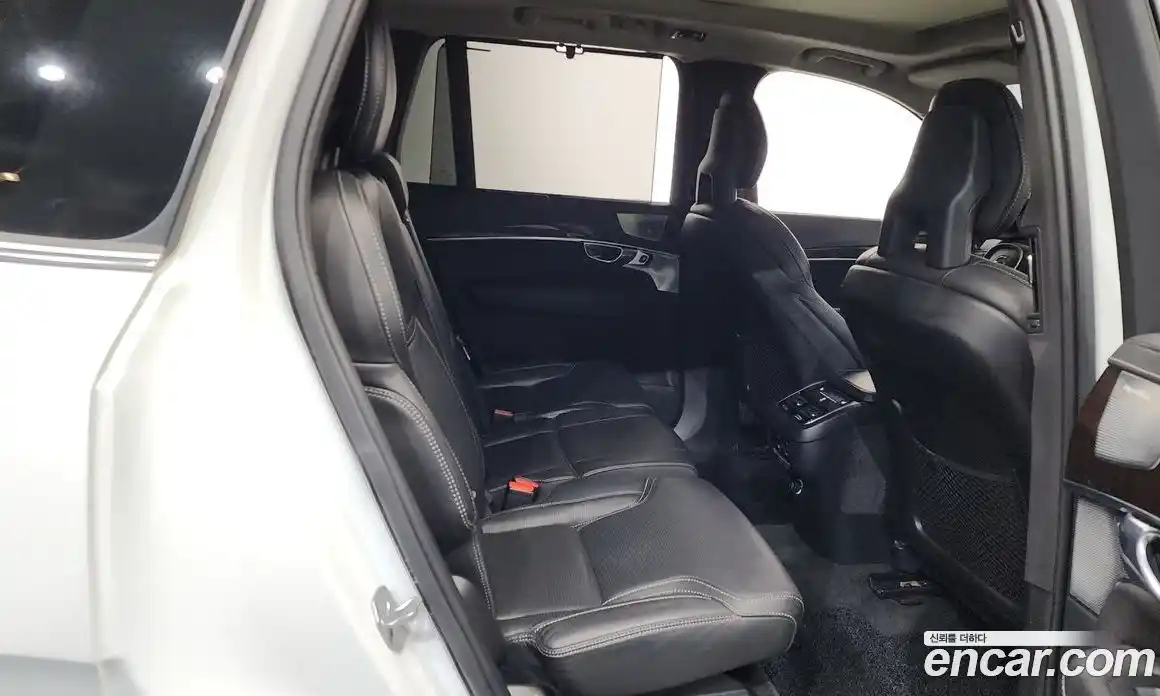 Volvo XC90 2017 2.0 Автомат в Москве № 196991, фото 13