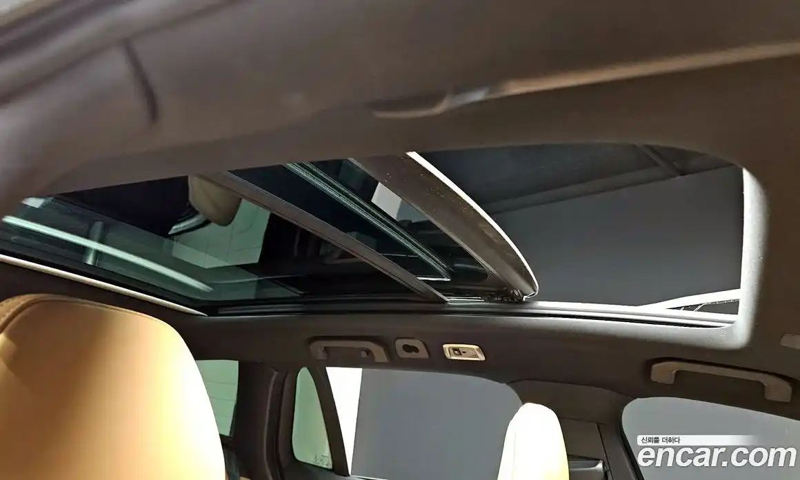 Volvo V60 2021 2.0 Автомат в Москве № 197019, фото 3