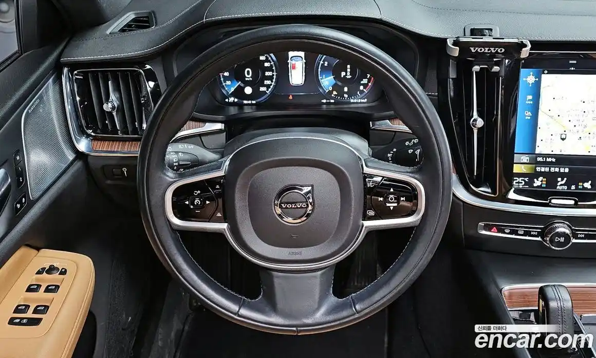 Volvo V60 2021 2.0 Автомат в Москве № 197019, фото 5