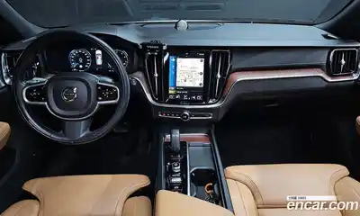 Volvo V60 2021 2.0 Автомат в Москве № 197019, миниатюра 10