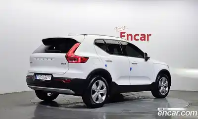 Volvo XC40 2021 2.0 Автомат в Москве № 197040, миниатюра 2
