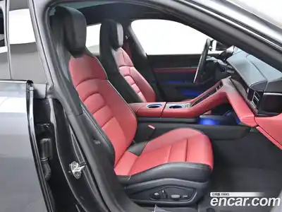 Porsche Taycan 2025 0.1 Автомат в Москве № 197731, миниатюра 10