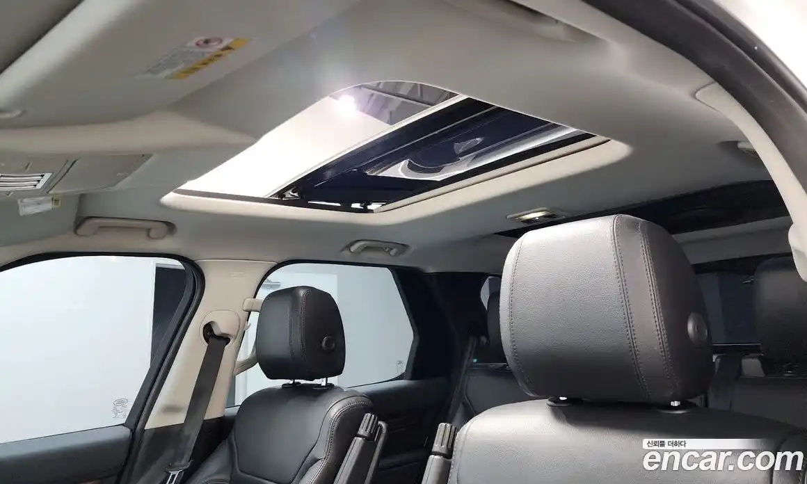 Land Rover Discovery 2018 3.0 Автомат в Москве № 198282, фото 19